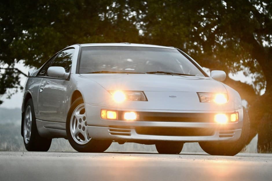 1991 Nissan Z32 300ZX sold for $30,000