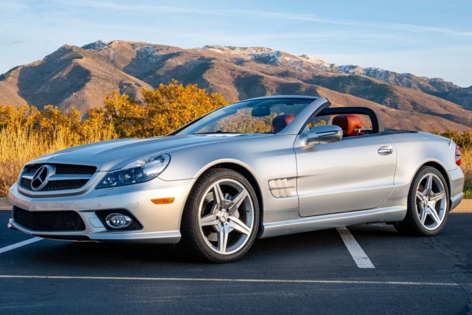 2009 Mercedes-Benz R230 SL sold for $27,500