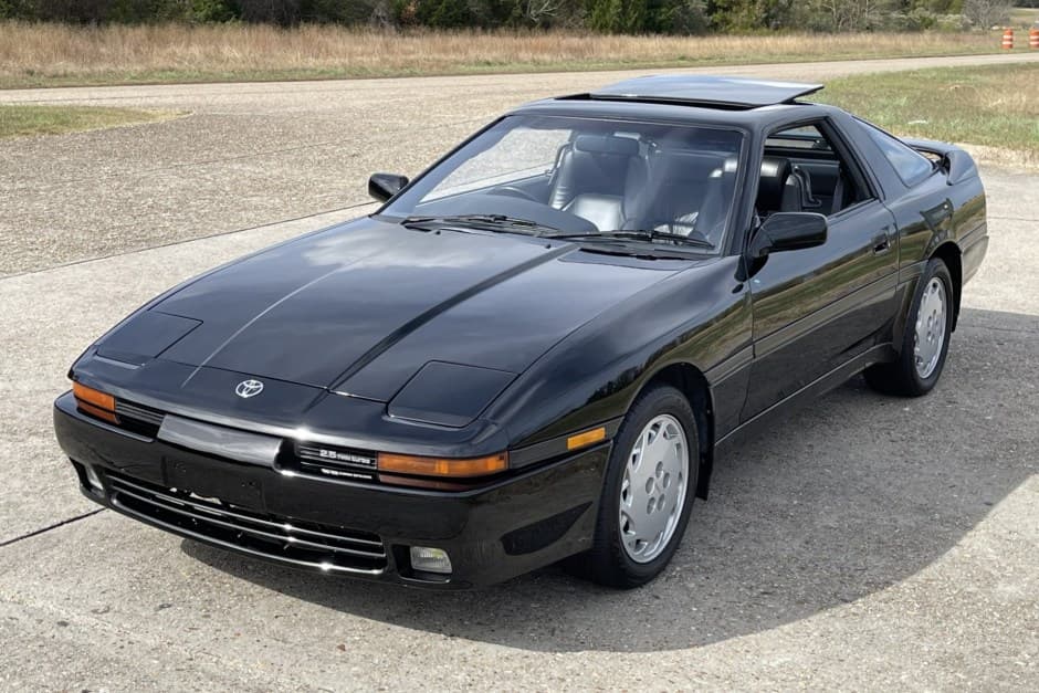 1991 Toyota Supra A70 (1986-1992) sold for $23,500