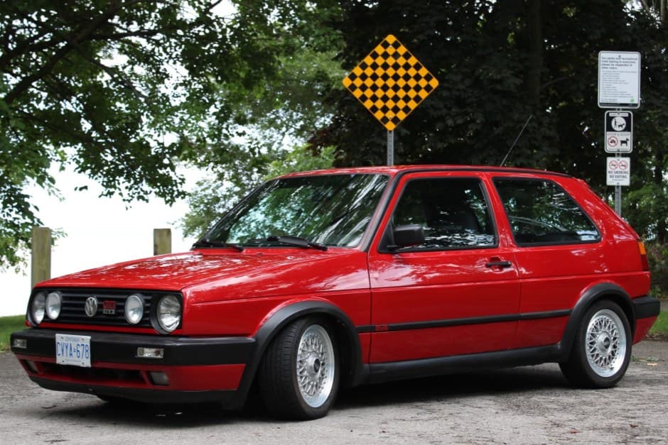 1987 Volkswagen GTI Mk2 sold for $8,400