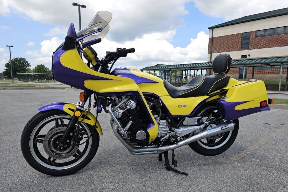 1981 Honda CBX sold for $7,618