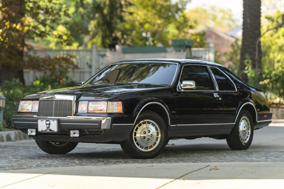 1985 Lincoln Continental Mark VII & Mark VII sold for $12,000