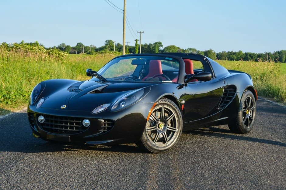 2005 Lotus Elise sold for $42,500