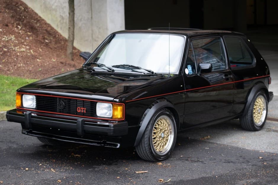1984 Volkswagen GTI Mk1 sold for $24,000