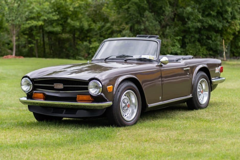 1973 Triumph TR6 sold for $11,000