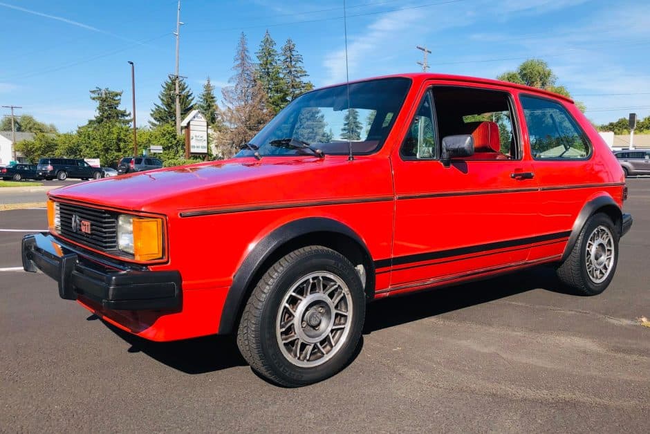 1984 Volkswagen GTI Mk1 sold for $12,500