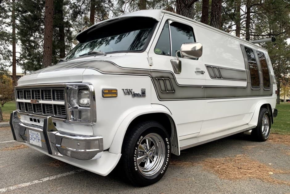 1980 GMC Van sold for $7,200