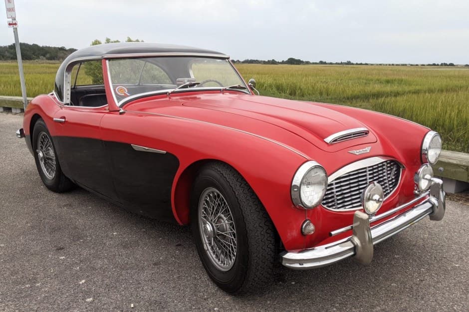 1957 Austin-Healey 100-6 sold for $26,000