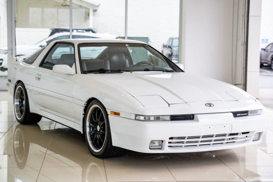 1991 Toyota Supra A70 (1986-1992) sold for $16,500