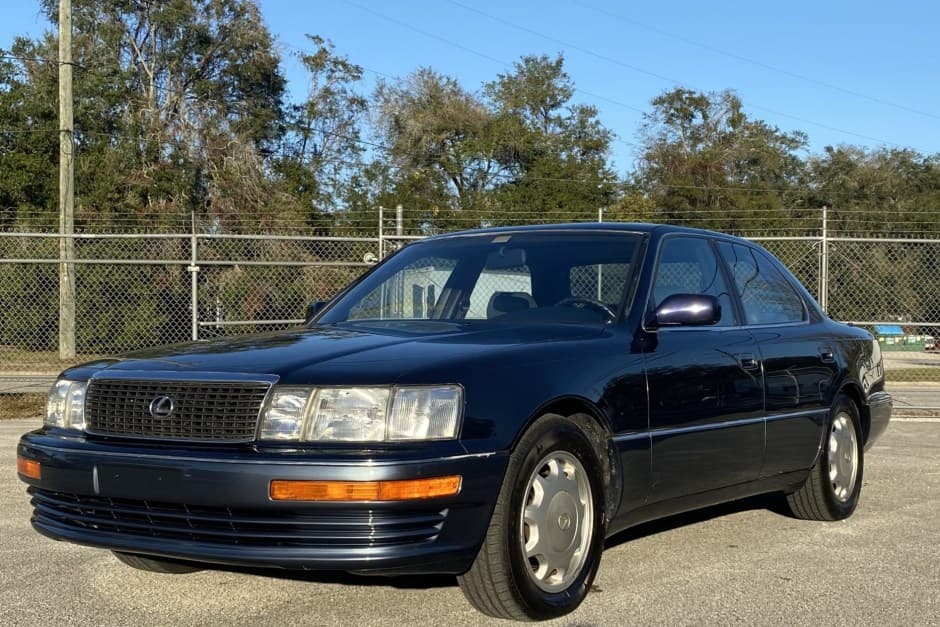 1993 Lexus LS Sedan sold for $9,150