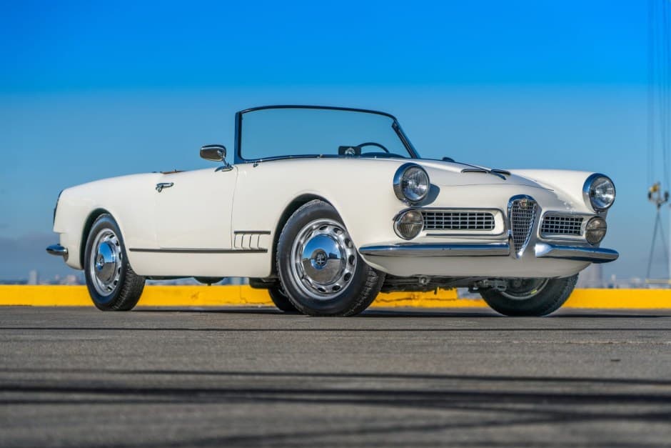 1959 Alfa Romeo 102-Series 2000 sold for $105,000