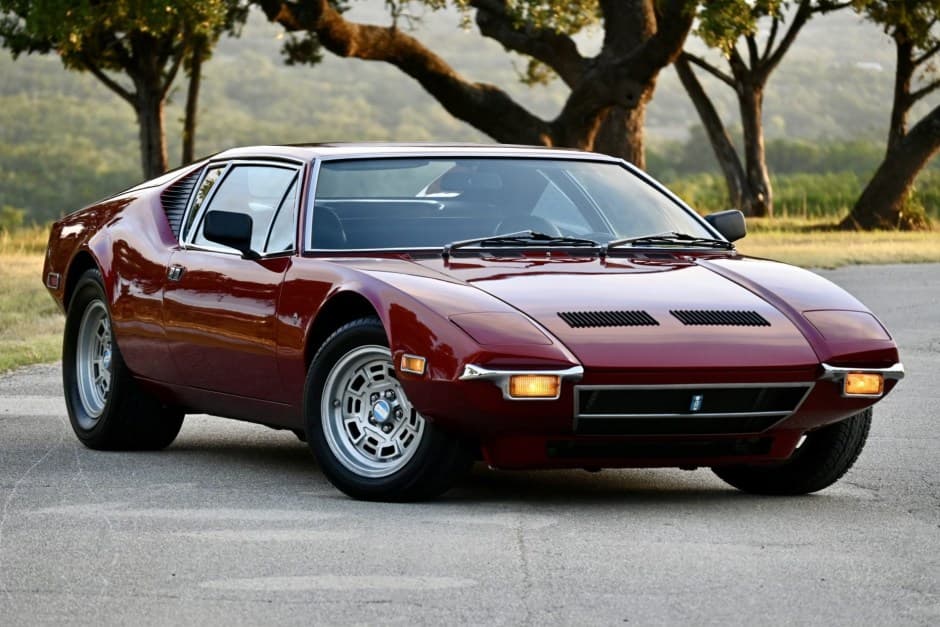 1972 DeTomaso Pantera sold for $97,000