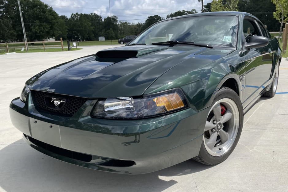 2001 Ford Mustang SN95 1994-2004 sold for $22,000