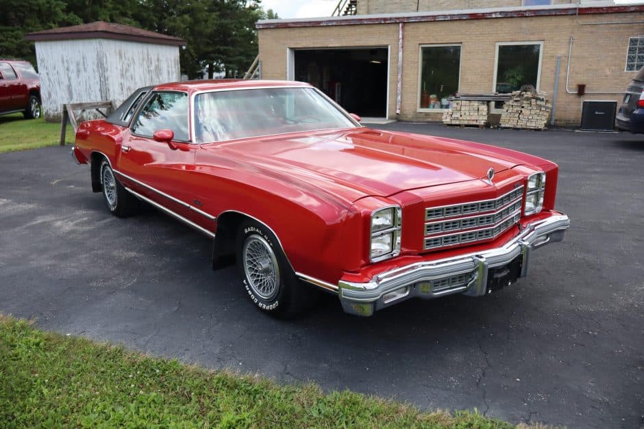 1977 Chevrolet Monte Carlo sold for $14,000