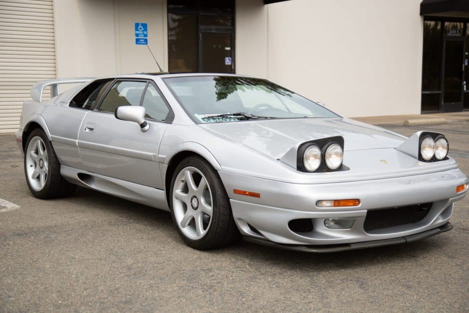 1999 Lotus Esprit sold for $42,500
