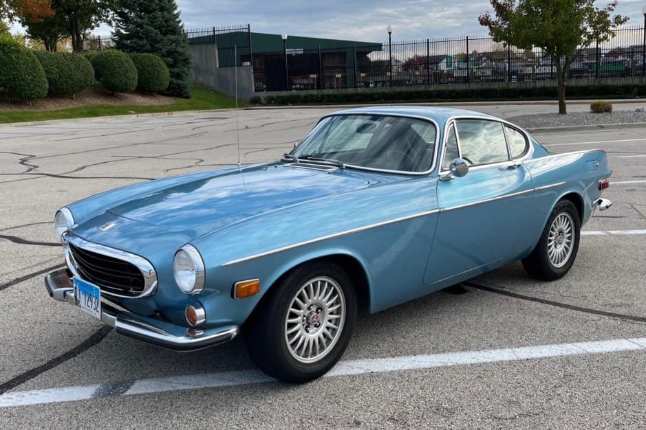 1972 Volvo P1800/1800 sold for $22,000