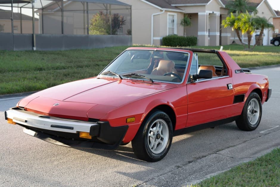 1981 Fiat X1/9 sold for $8,900