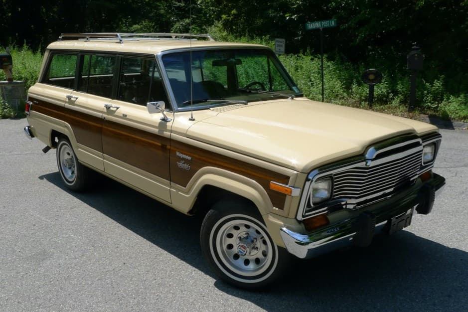 1979 Jeep SJ Wagoneer sold for $96,500