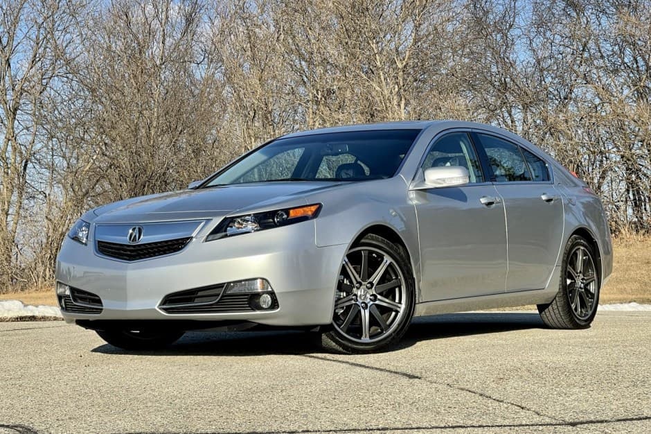 2012 Acura TL sold for $24,250