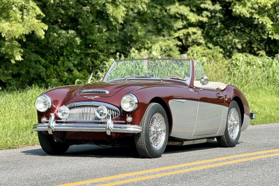 1962 Austin-Healey 3000 sold for $38,000