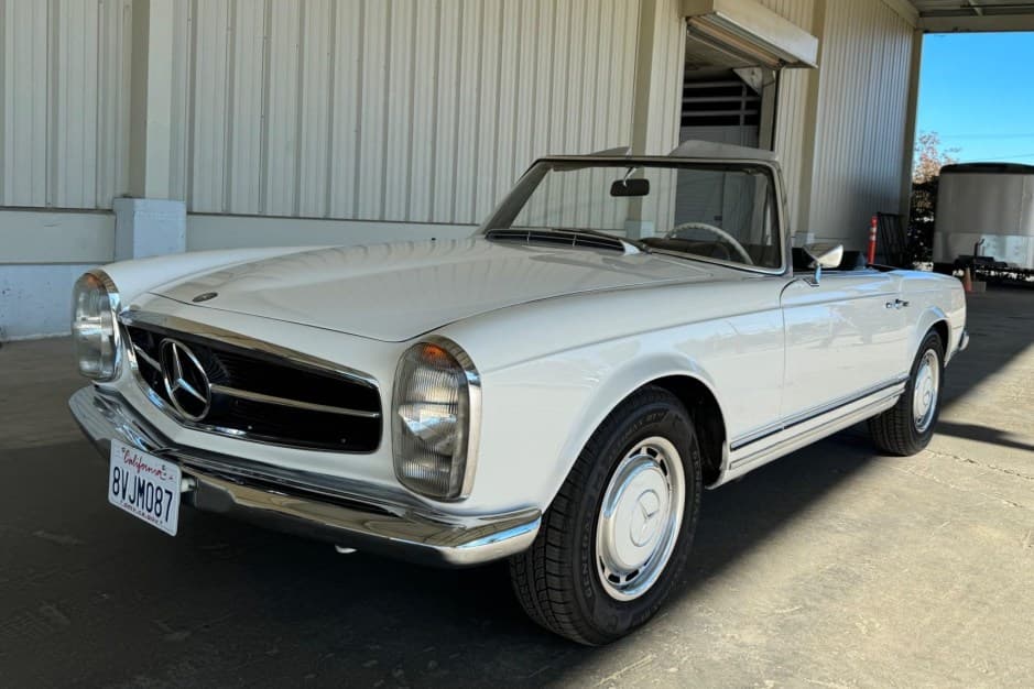 1968 Mercedes-Benz W113 SL sold for $52,113