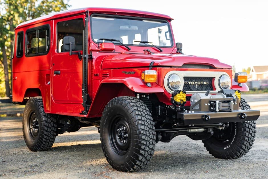 1976 Toyota Land Cruiser FJ43 sold for $185,000