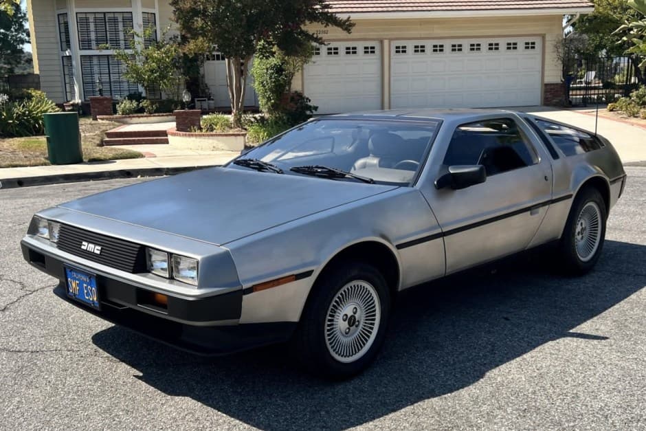 1981 DeLorean DMC-12 sold for $80,000