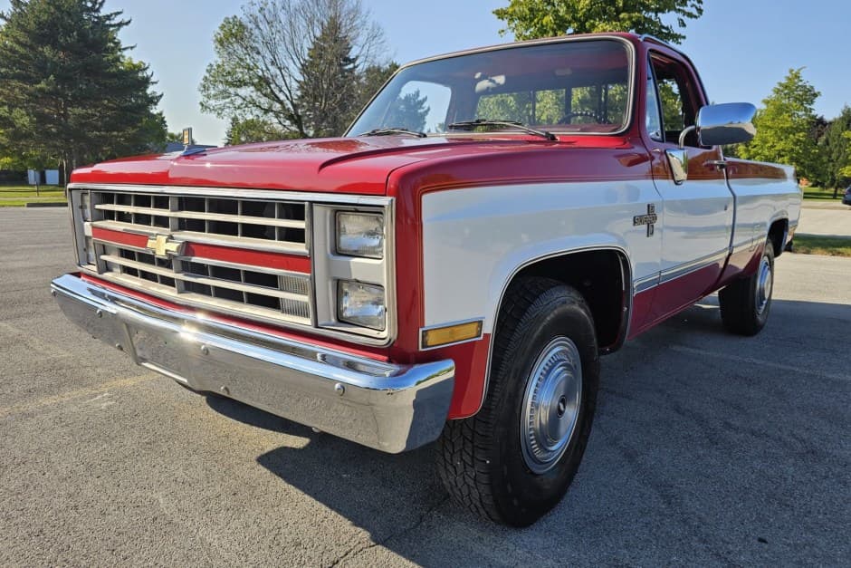 1986 Chevrolet C/K (1973-1991) sold for $12,500