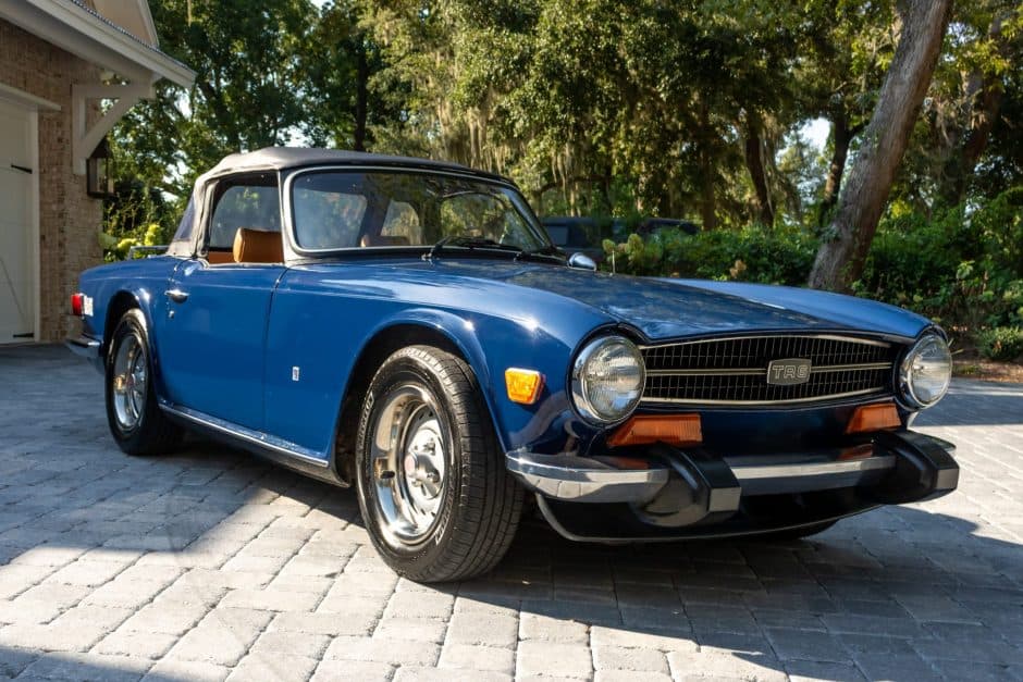 1974 Triumph TR6 sold for $11,355