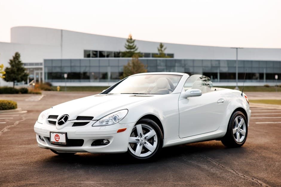 2007 Mercedes-Benz SLK-Class sold for $13,750