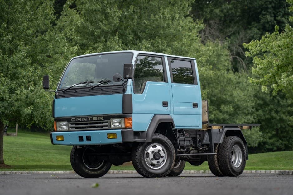 1991 Mitsubishi Canter sold for $12,500