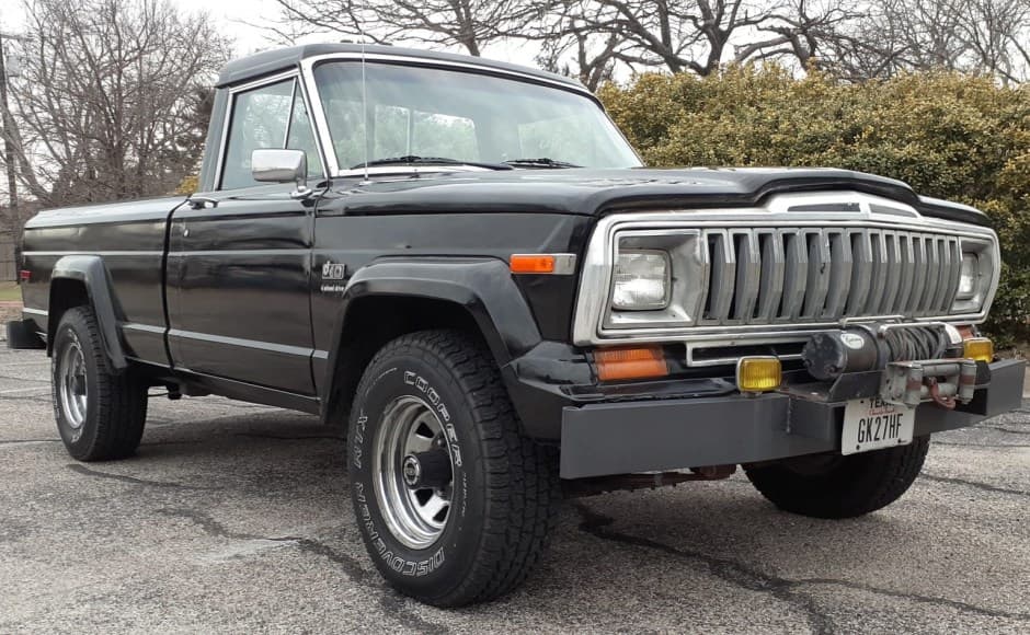 1983 Jeep Pickup sold for $12,750