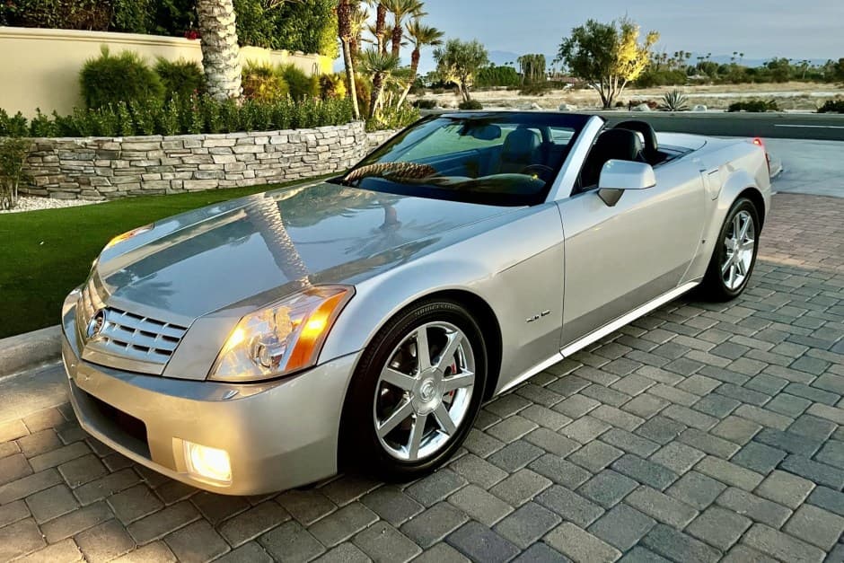2006 Cadillac XLR sold for $25,500