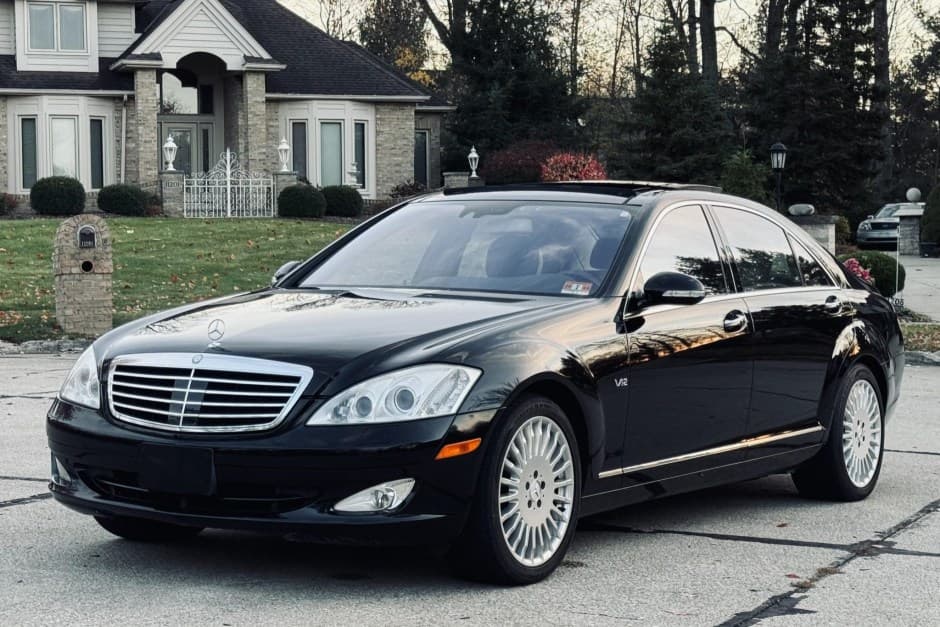 2007 Mercedes-Benz W221 S-Class sold for $19,750