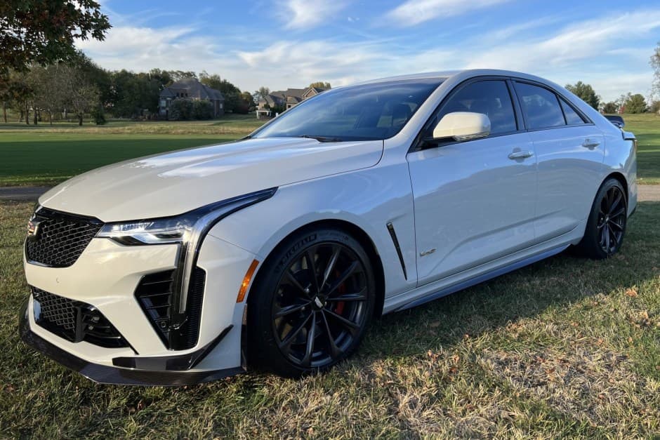 2022 Cadillac CT4 & CT4-V sold for $64,000