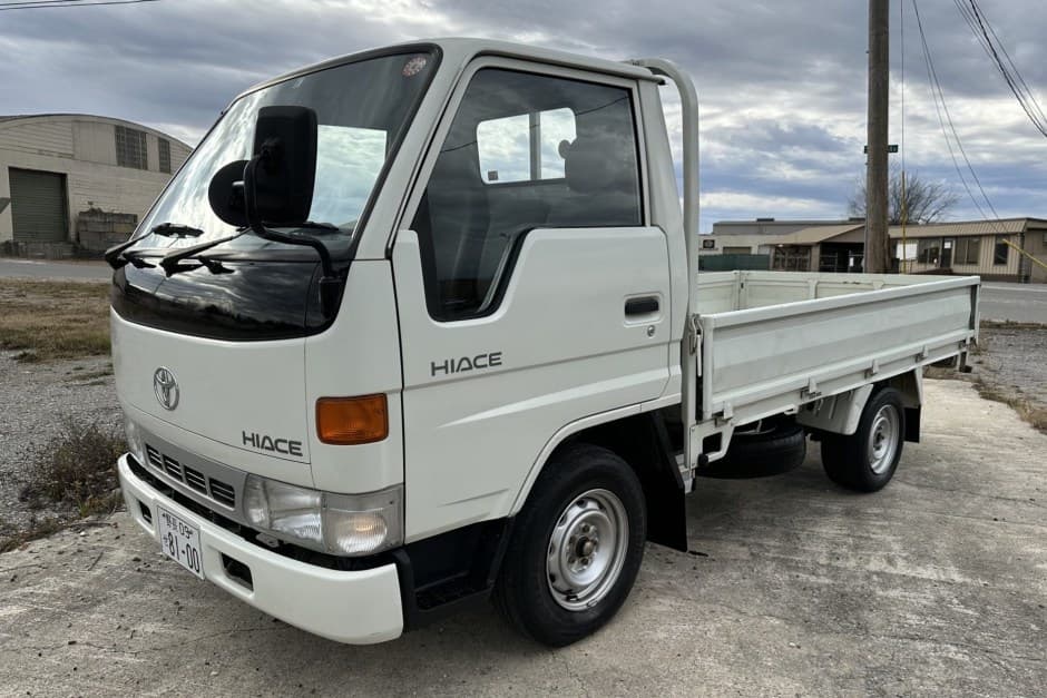 1996 Toyota HiAce sold for $13,000