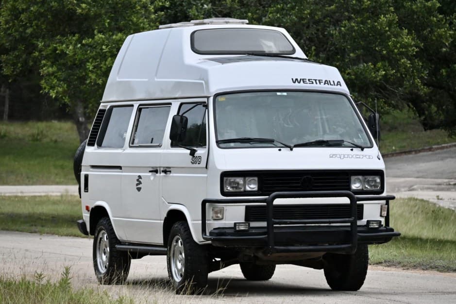 1990 Volkswagen Vanagon sold for $30,250