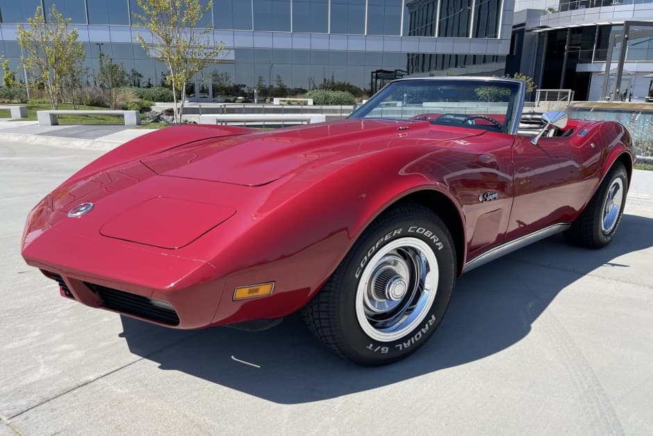 1974 Chevrolet Corvette C3 sold for $26,250