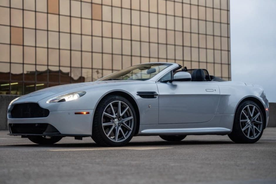 2011 Aston Martin V8 Vantage (2006+) sold for $52,000