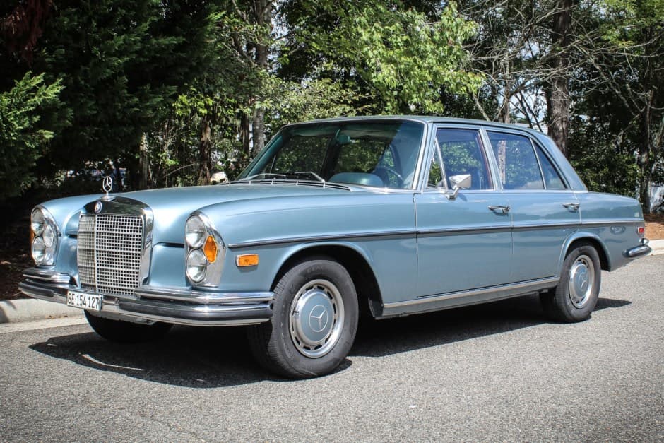 1971 Mercedes-Benz W108 & W109 sold for $16,250