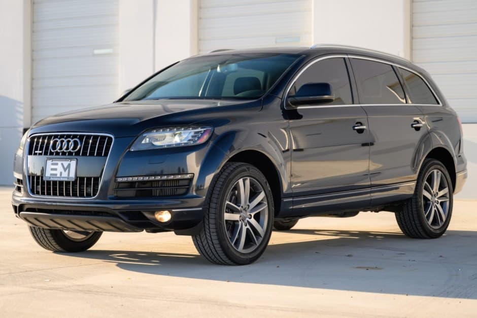 2012 Audi Q7 sold for $13,527