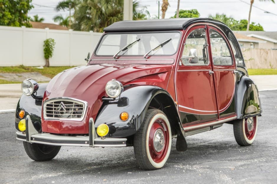1984 Citroen 2CV sold for $17,000