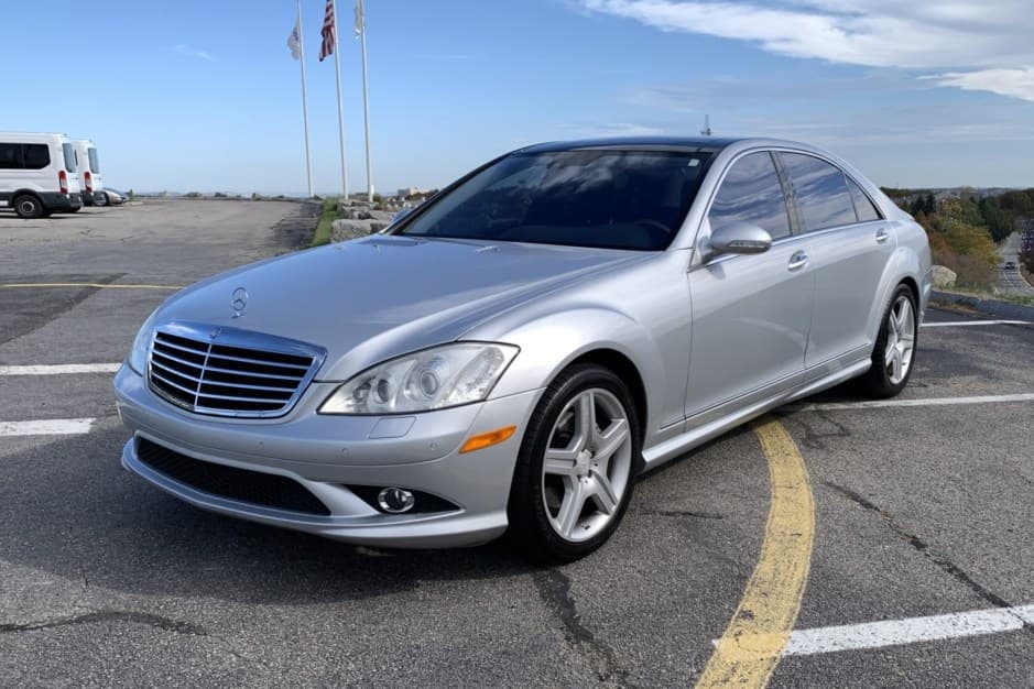 2008 Mercedes-Benz W221 S-Class sold for $15,299