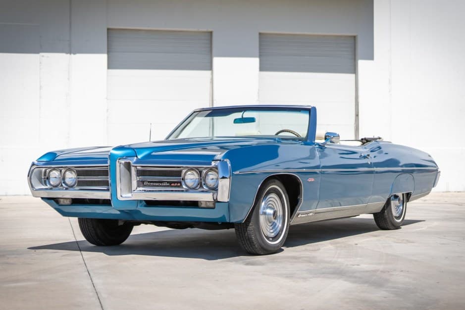 1969 Pontiac Bonneville sold for $30,000