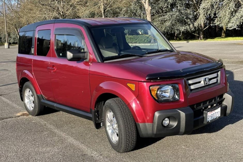 2007 Honda Element sold for $18,500
