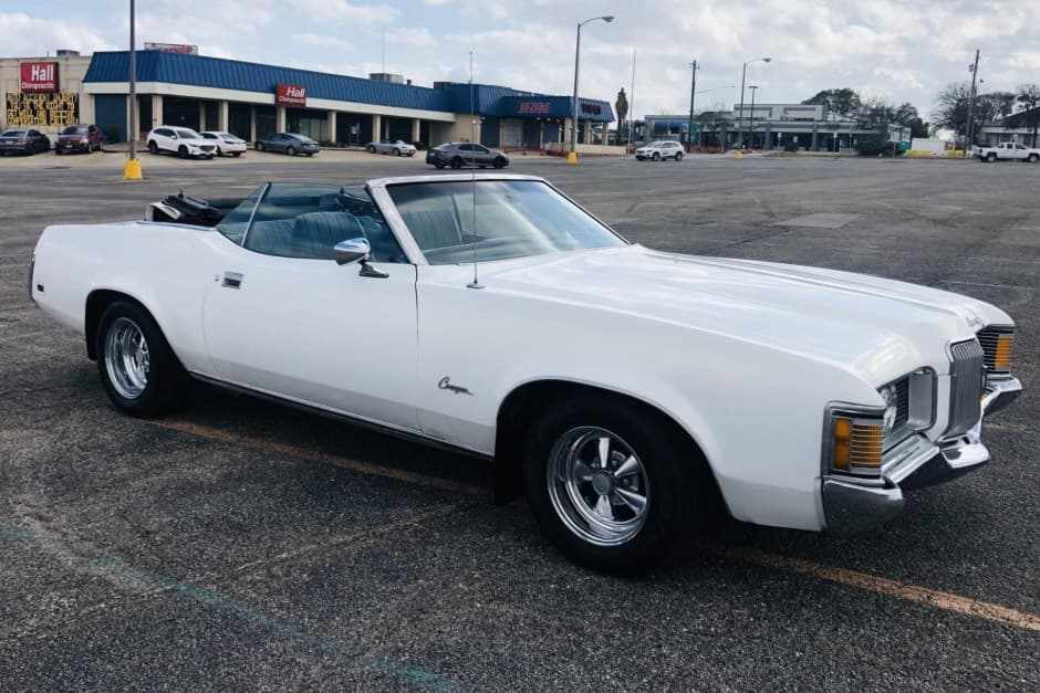 1971 Mercury Cougar sold for $14,750