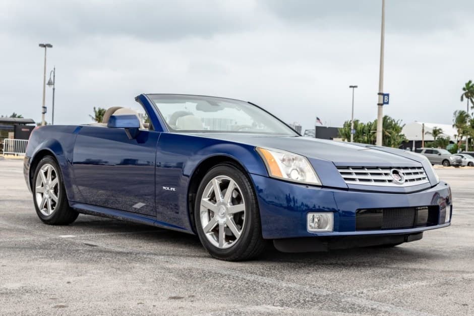 2004 Cadillac XLR sold for $30,000