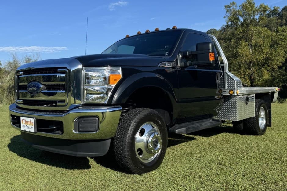 2015 Ford Super Duty 2011-2016 sold for $31,500