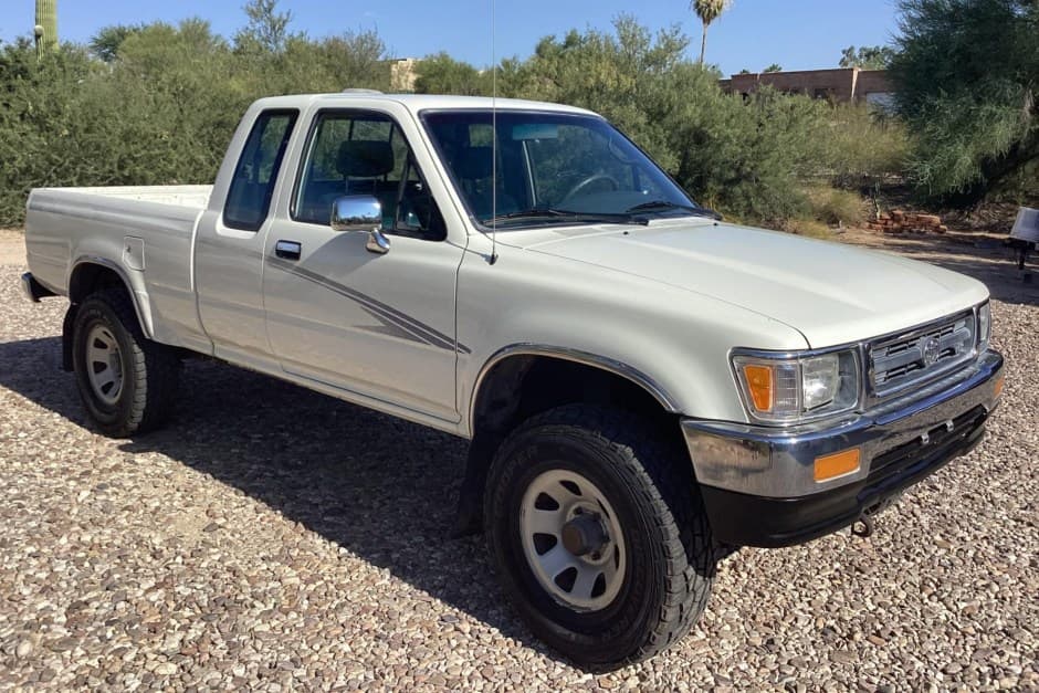 1994 Toyota Pickup (N80/90/100/110 1989-1997) sold for $16,500