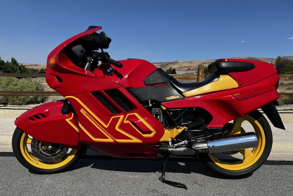 1990 BMW Motorcycles sold for $6,630